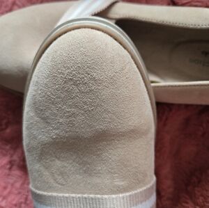 NWT Clarks 10w